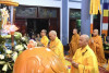Vũng Tàu: Trang nghiêm lễ tắm Phật tại chùa Liên Trì